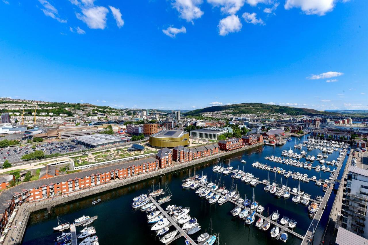 Just Stay Wales - Meridian Tower Marina & City View - 2 Bed Apartment Swansea Ngoại thất bức ảnh